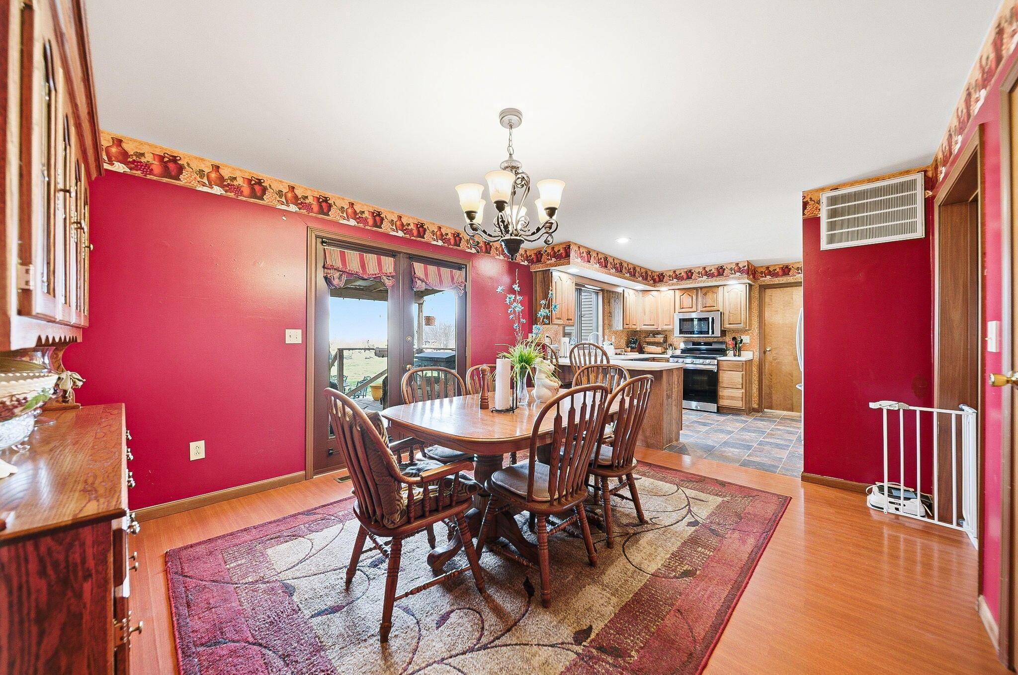 1040 Straight Creek Road Waverly, OH 45690 - Photo 23 of 113 Dining Room