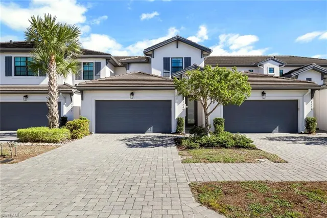 $535,000 | 7540 Carnegie Way, Naples, FL 34119