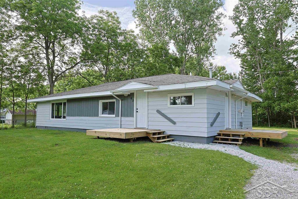 62 5 Mile Road Midland, MI 48640 - Photo 1 of 33