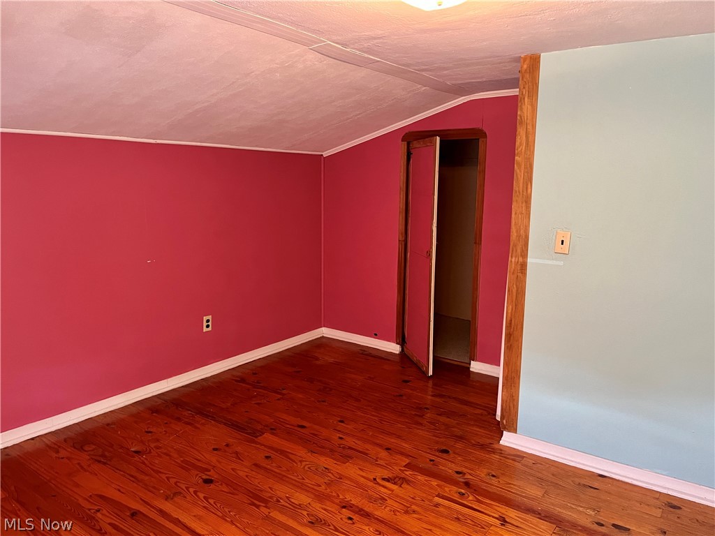6807 Biddulph Road Brooklyn, OH 44144 - Photo 28 of 35 Bedroom #3