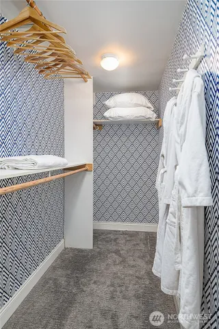 $2,795 | 7638 Winona Avenue North, Unit B, Seattle, WA 98103