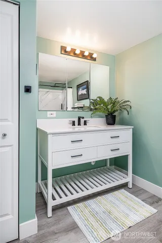 $2,795 | 7638 Winona Avenue North, Unit B, Seattle, WA 98103