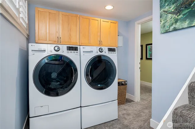 $2,795 | 7638 Winona Avenue North, Unit B, Seattle, WA 98103