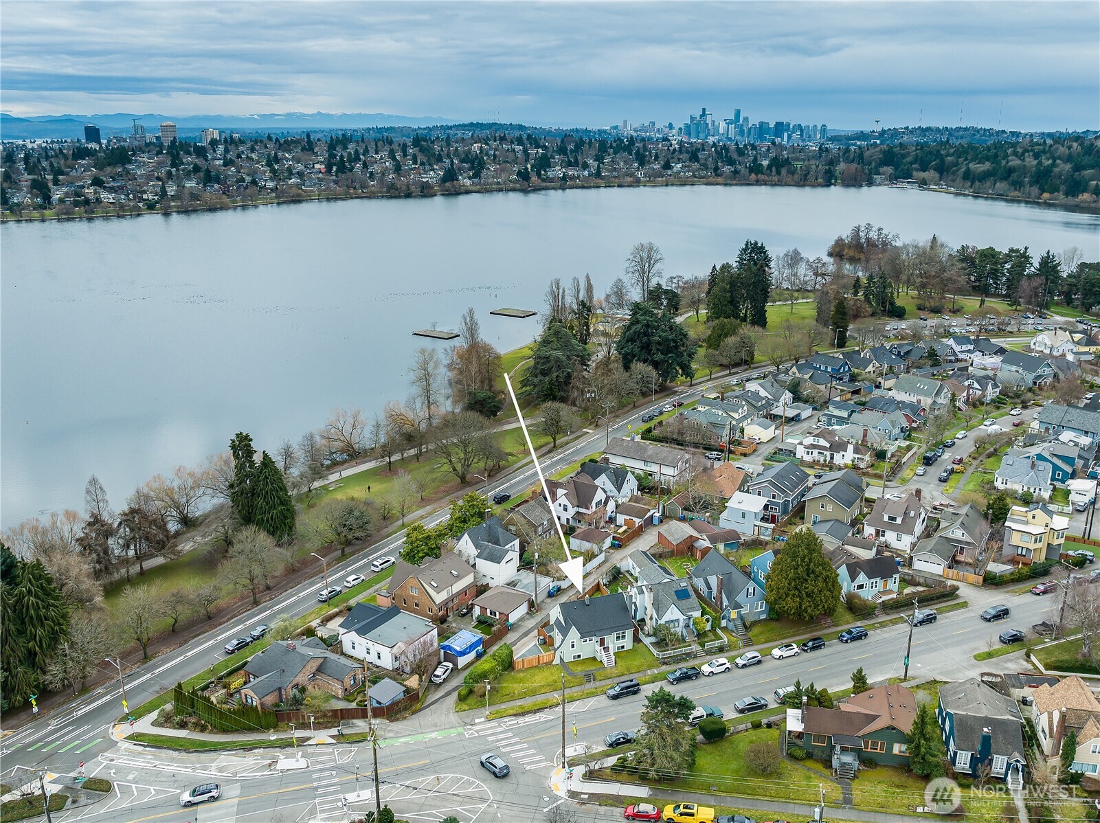 7638 Winona Avenue North, Unit B Seattle, WA 98103 - Photo 5 of 20 a view of a lake with a city