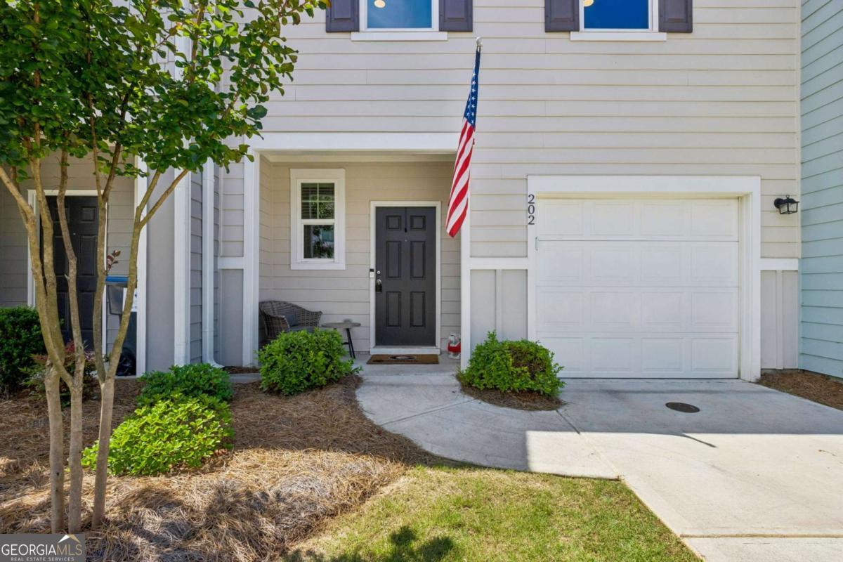202 Fenchurch Way Cartersville, GA 30120 - Photo 4 of 43