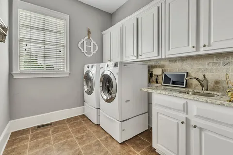 $2,350,000 | 12 Medalist Court, Brentwood, TN 37027
