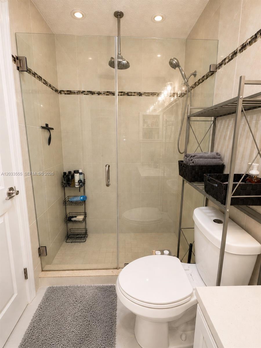 12737 Southwest 68th Terrace Miami, FL 33183 - Photo 10 of 32