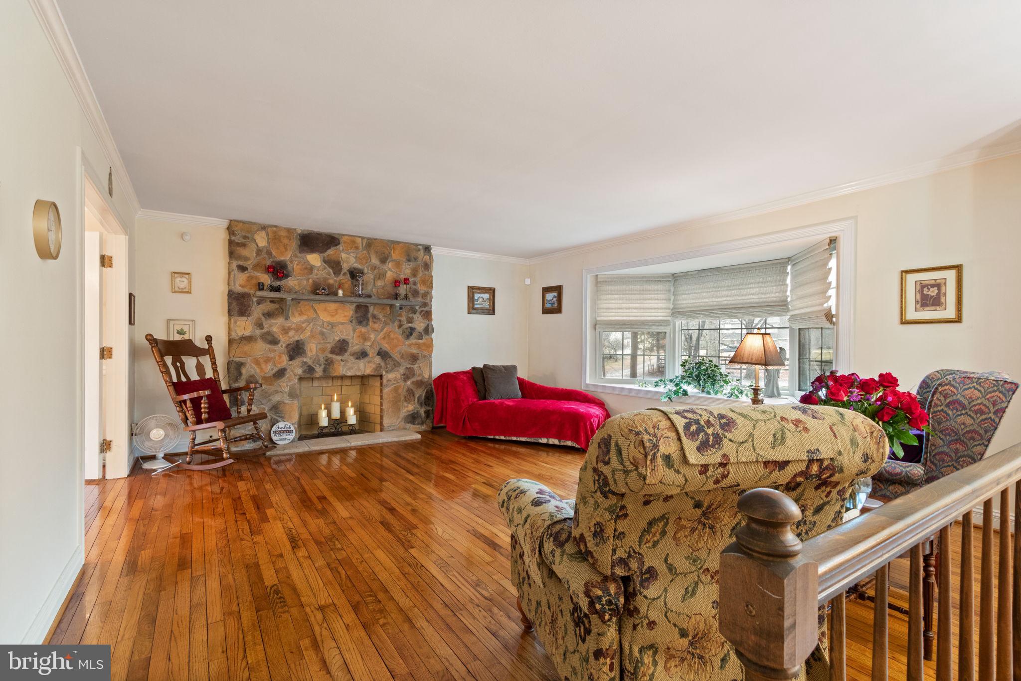 54 Richards Ferry Road Fredericksburg, VA 22406 - Photo 8 of 53 a view of a livingroom with furniture and toys