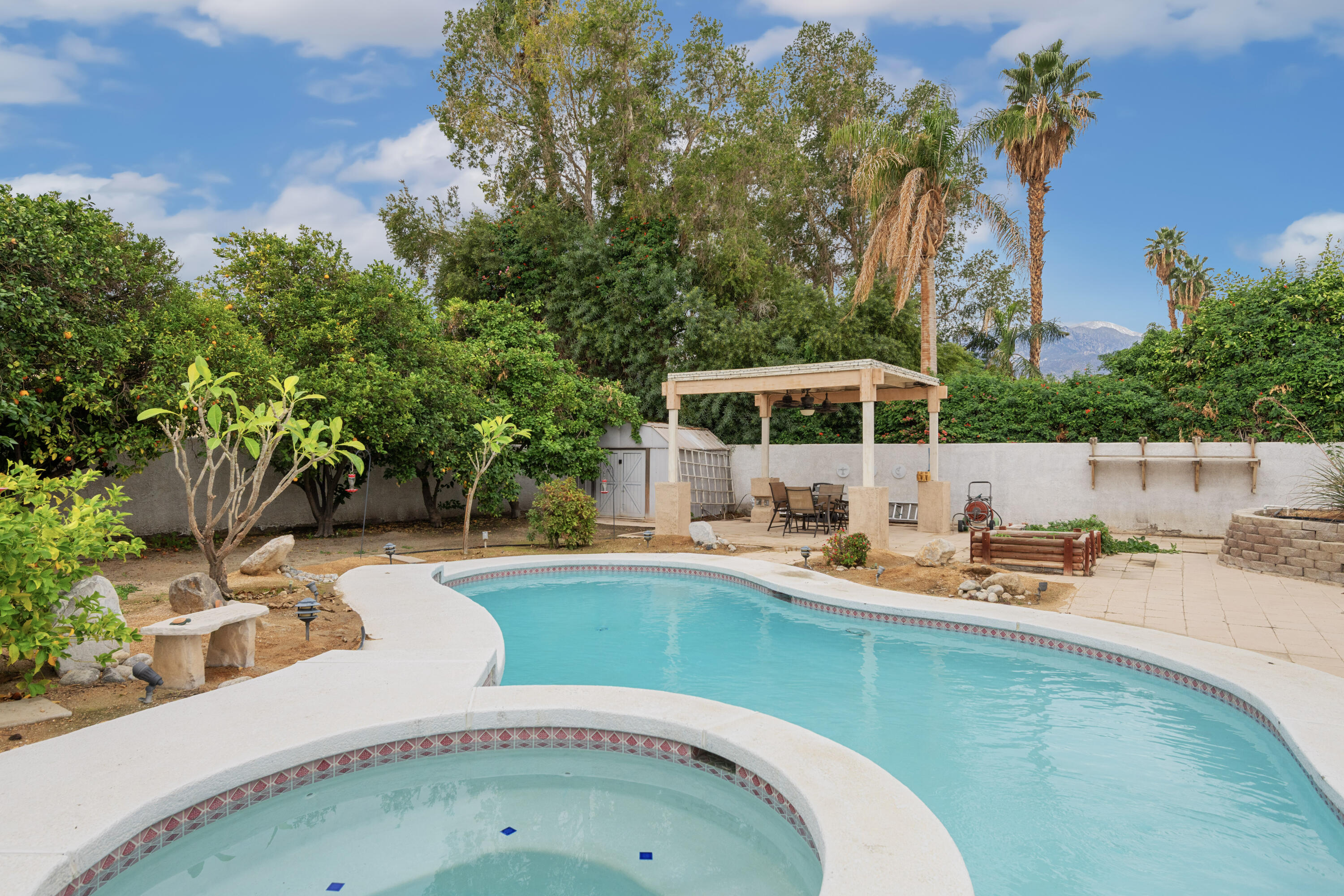 68947 Risueno Road Cathedral City, CA 92234 - Photo 18 of 49 34-37