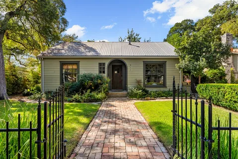 $1,150,000 | 311 East 35th Street, Austin, TX 78705