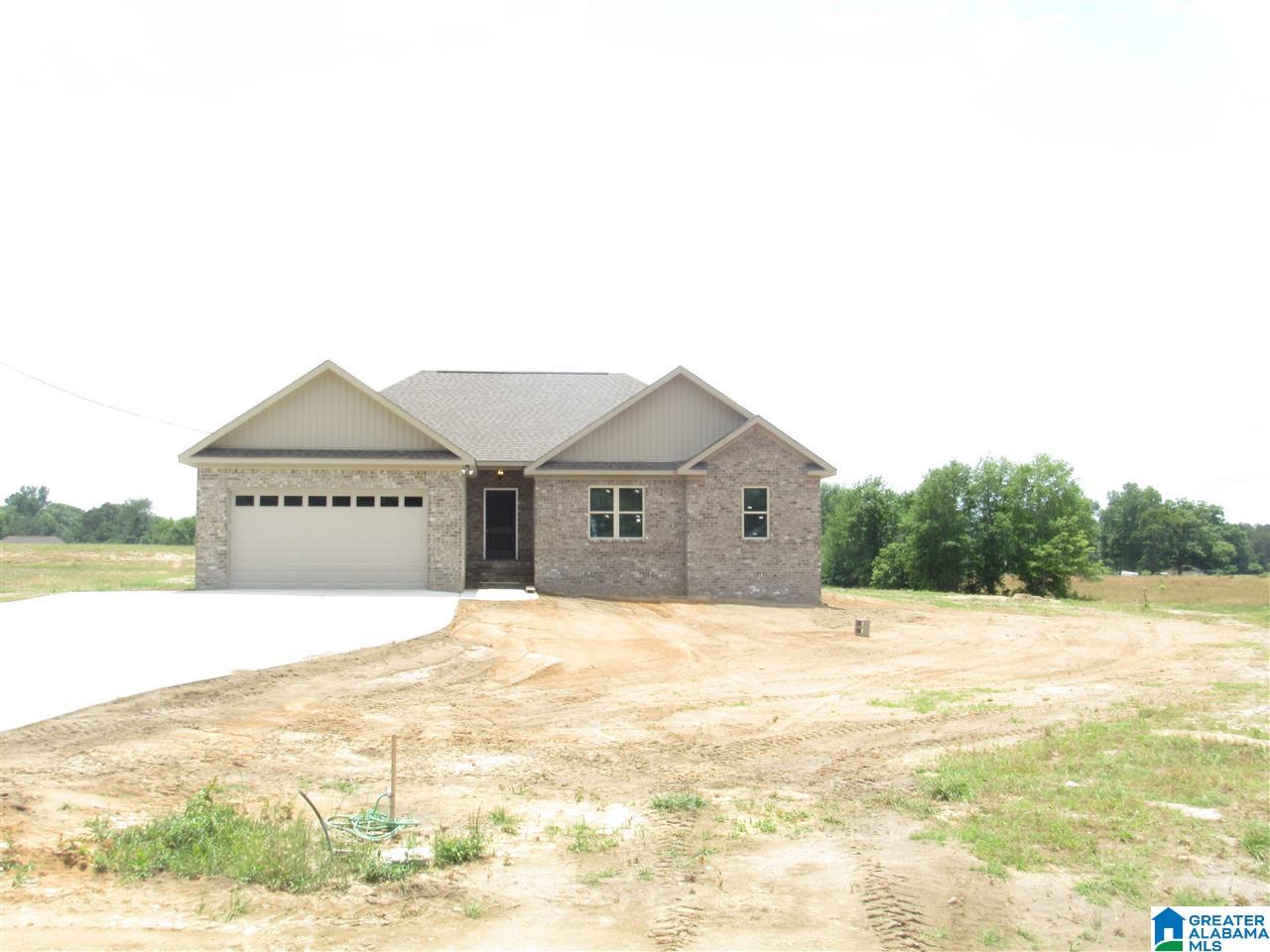 39 County Road 16 Clanton, AL 35045 - Photo 4 of 48