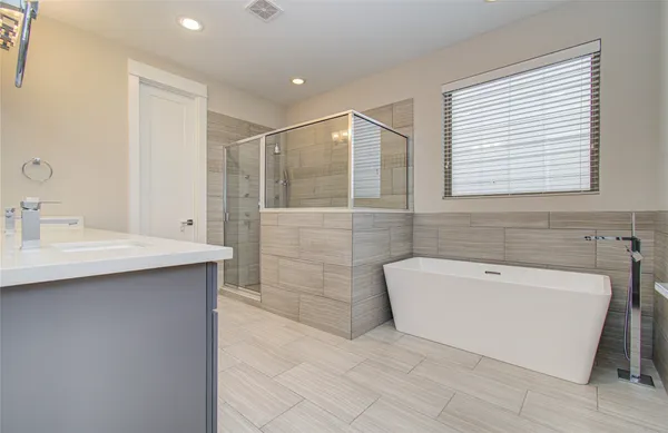 $424,900 | 3516 Bastrop Street, Houston, TX 77004