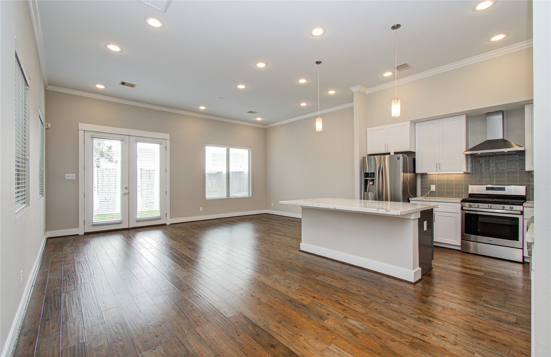 3516 Bastrop Street Houston, TX 77004 - Photo 4 of 25 a view of kitchen with sink and refrigerator