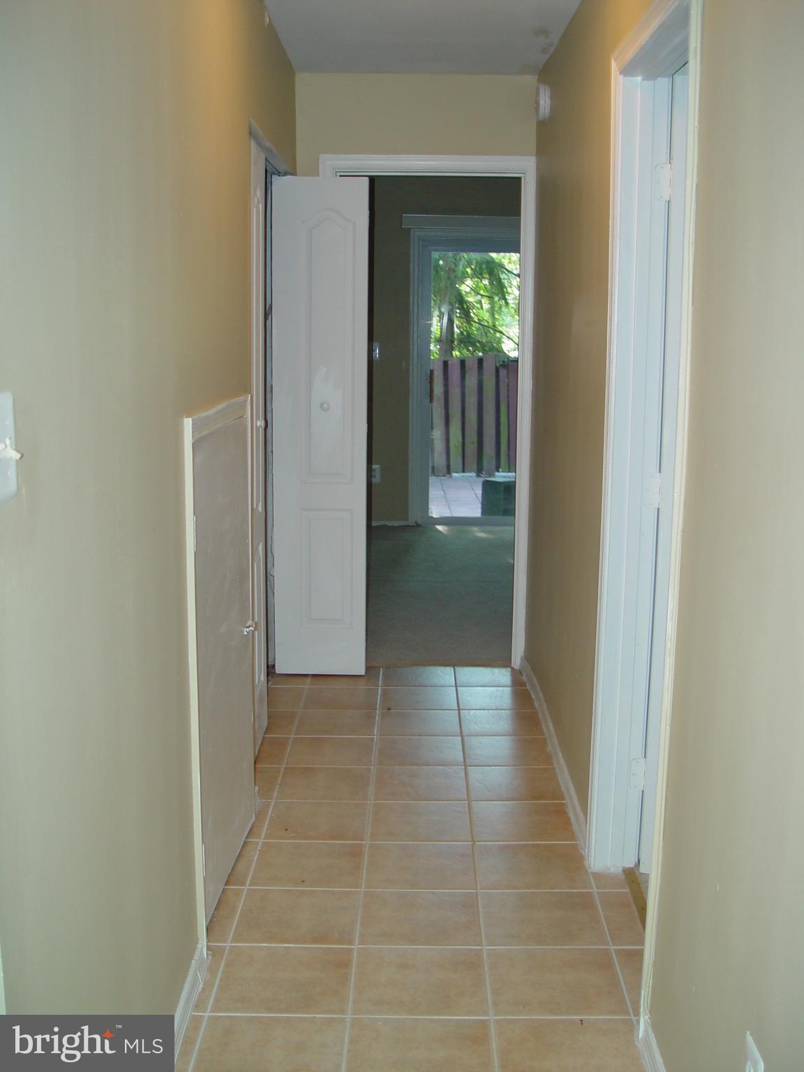 2357 Southgate Square Reston, VA 20191 - Photo 29 of 32 Basement hallway