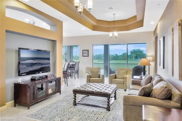 $8,000 | 9537 Ironstone Terrace, Unit 201, Naples, FL 34120