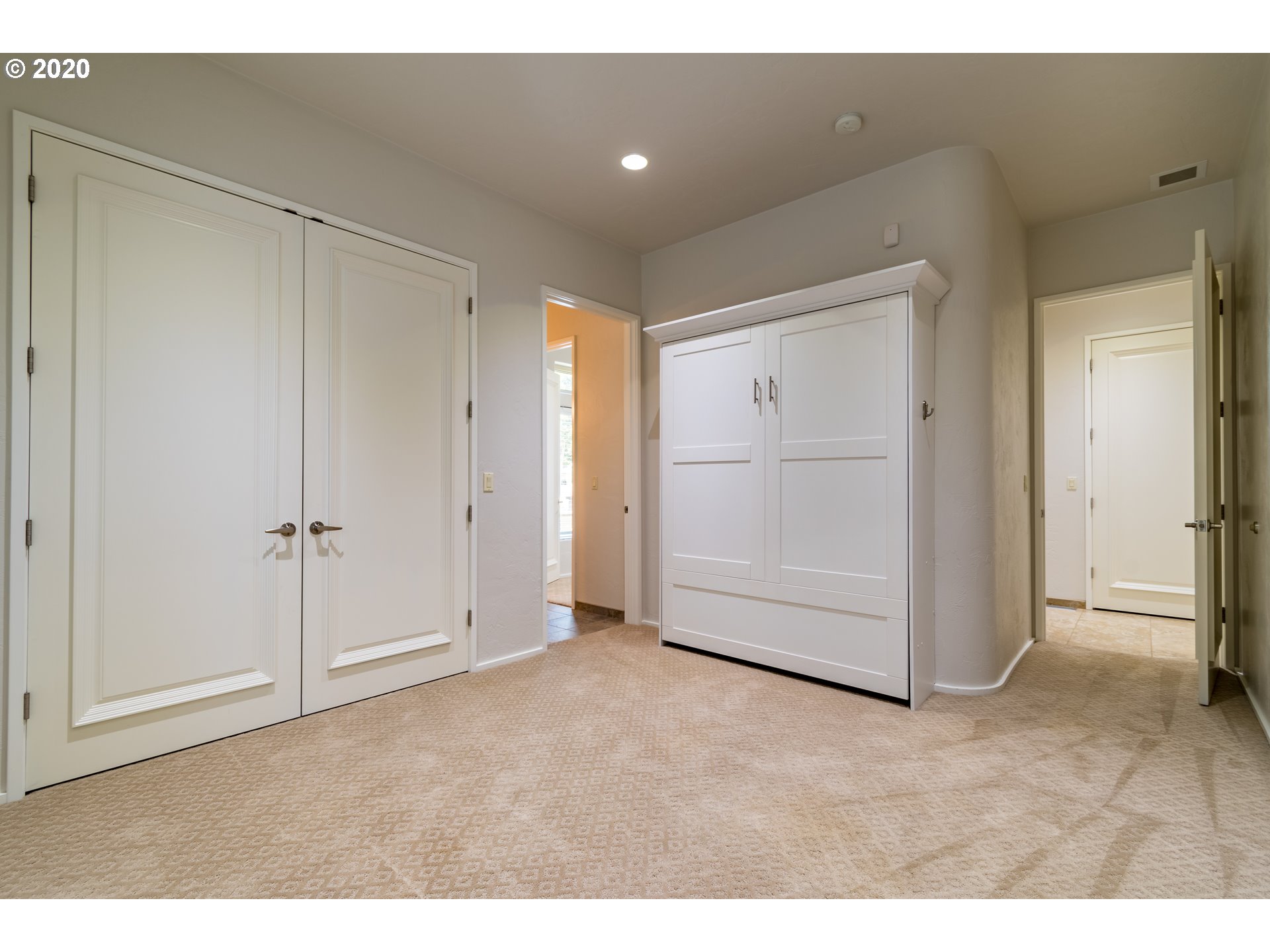 1950 Lakeview Drive Eugene, OR 97408 - Photo 26 of 32