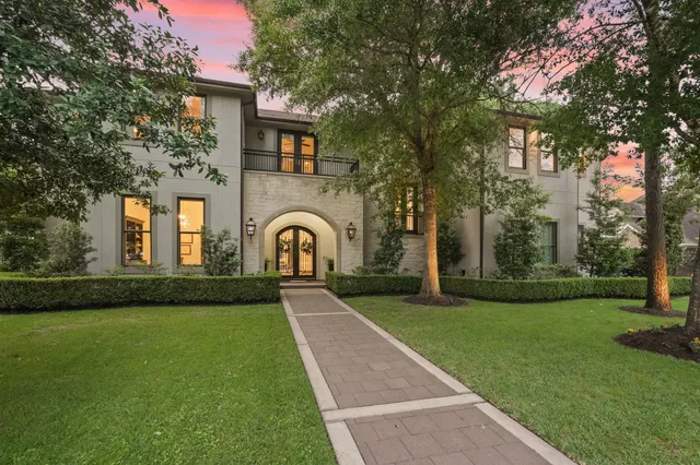 $3,400,000 | 711 Timber Hill Drive, Hedwig Village, TX 77024
