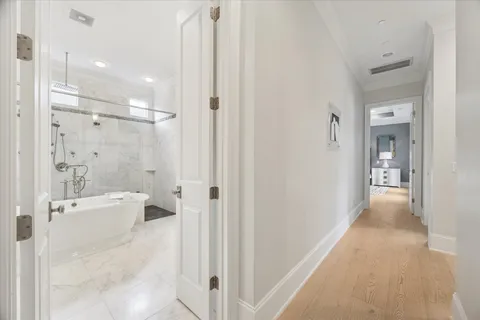 $3,400,000 | 711 Timber Hill Drive, Hedwig Village, TX 77024