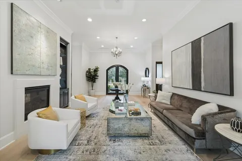 $3,400,000 | 711 Timber Hill Drive, Hedwig Village, TX 77024