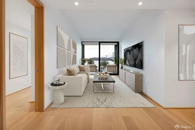 $6,895,000 | 1 Steuart Street, Unit 601, San Francisco, CA 94105