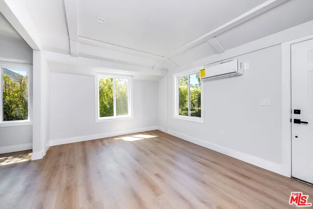 $3,800 | 4522 Laurel Canyon Boulevard, Valley Village, CA 91607