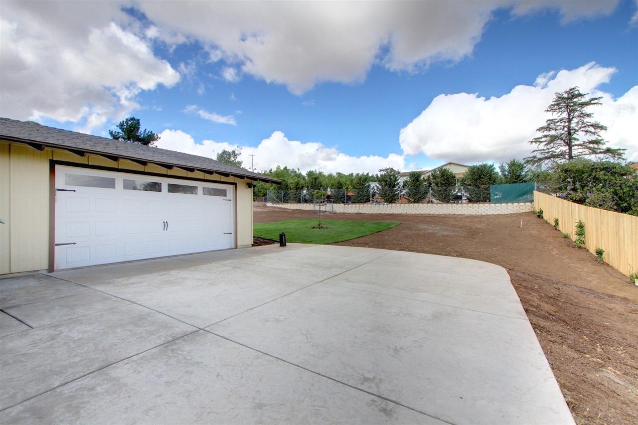 763 Carnation Lane Fallbrook, CA 92028 - Photo 24 of 25