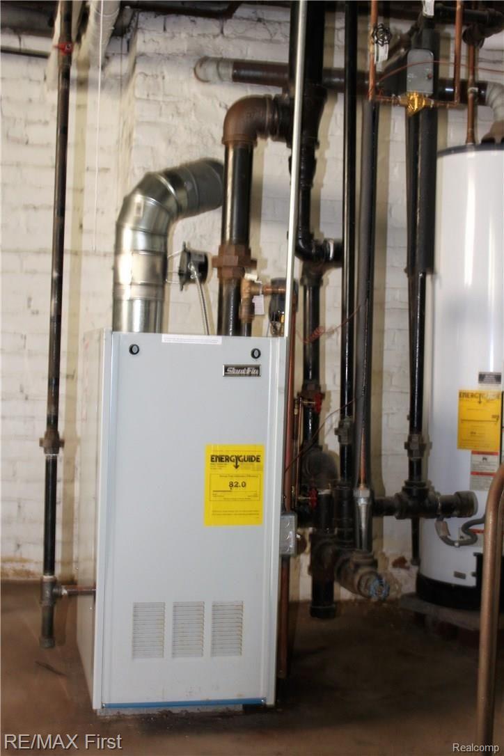 914 Alter Road Detroit, MI 48215 - Photo 15 of 17 Furnace.JPG