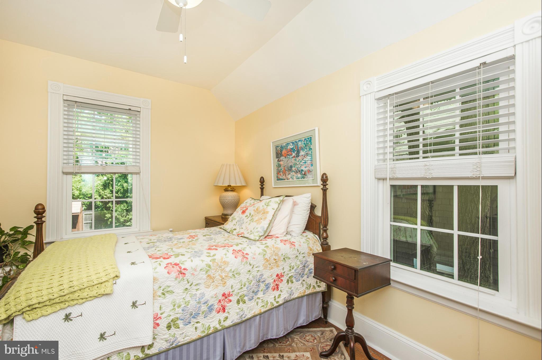 712 Deepdene Road Baltimore, MD 21210 - Photo 22 of 30 Bedroom