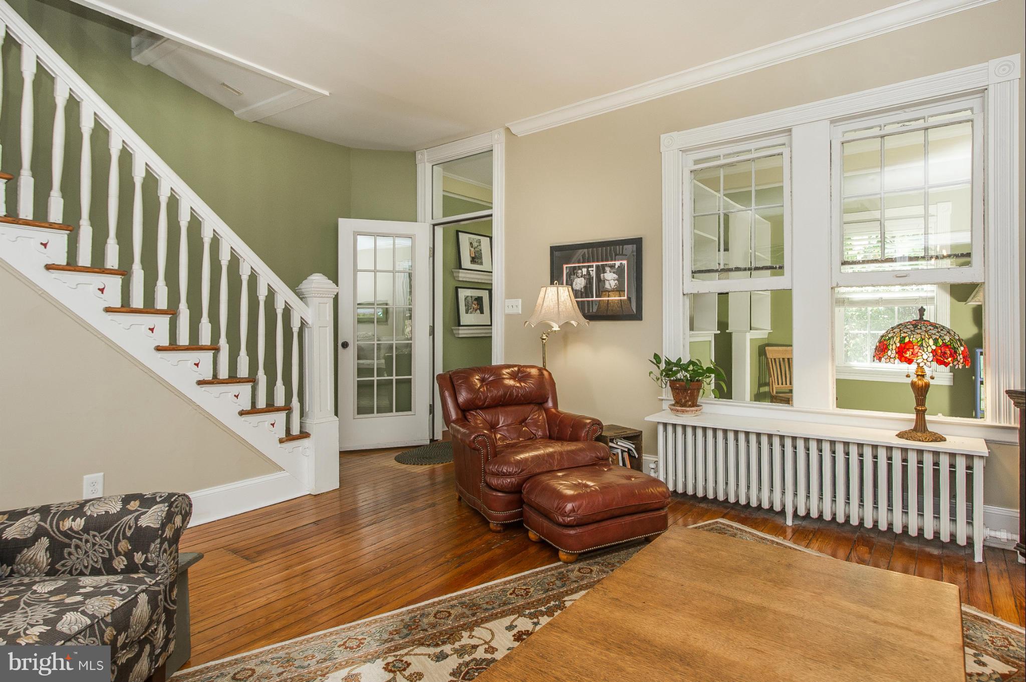 712 Deepdene Road Baltimore, MD 21210 - Photo 8 of 30 Living Room