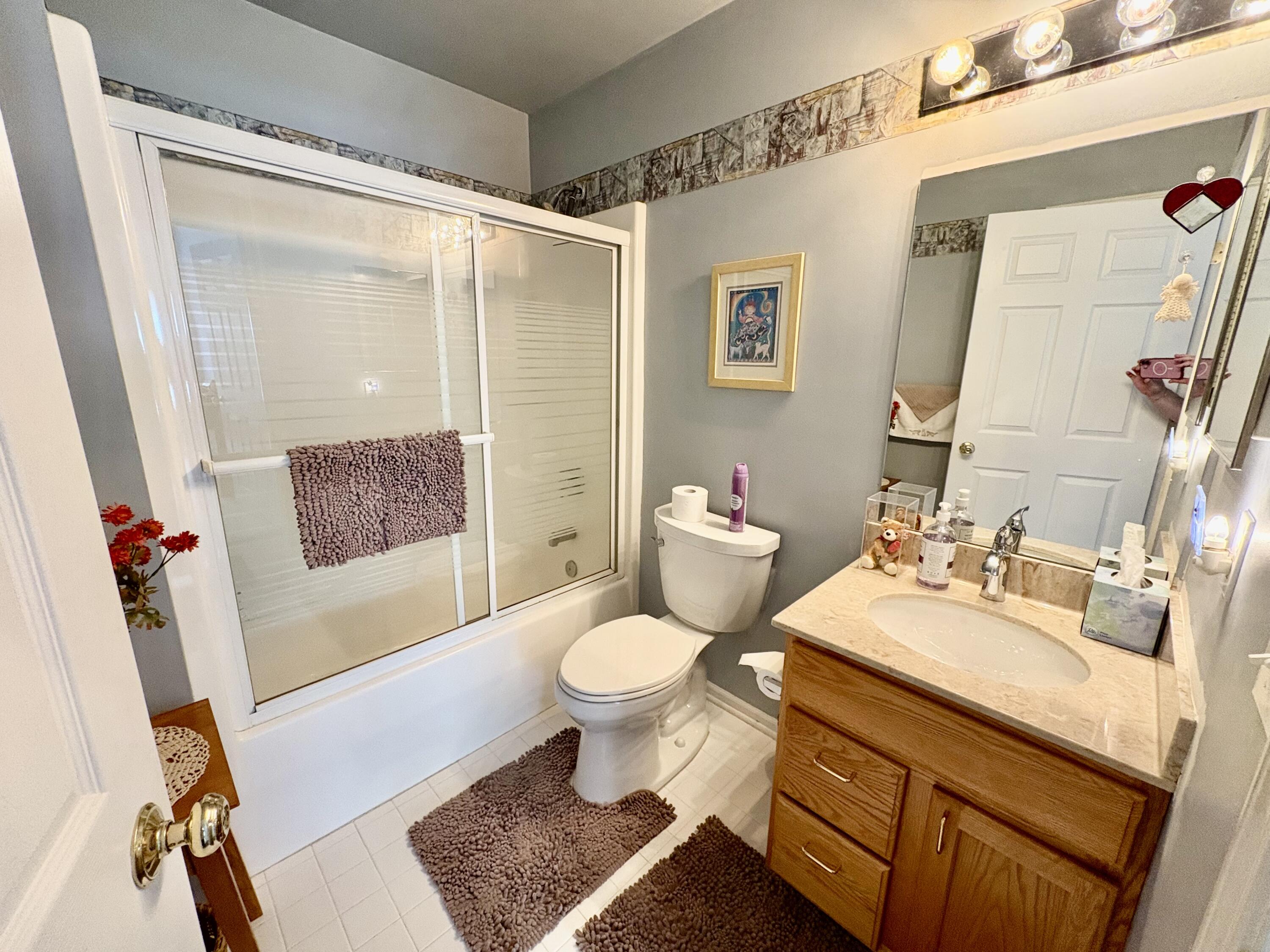 874 Chamberlain Court, Unit 9 Jackson, MI 49203 - Photo 16 of 26 IMG_6683