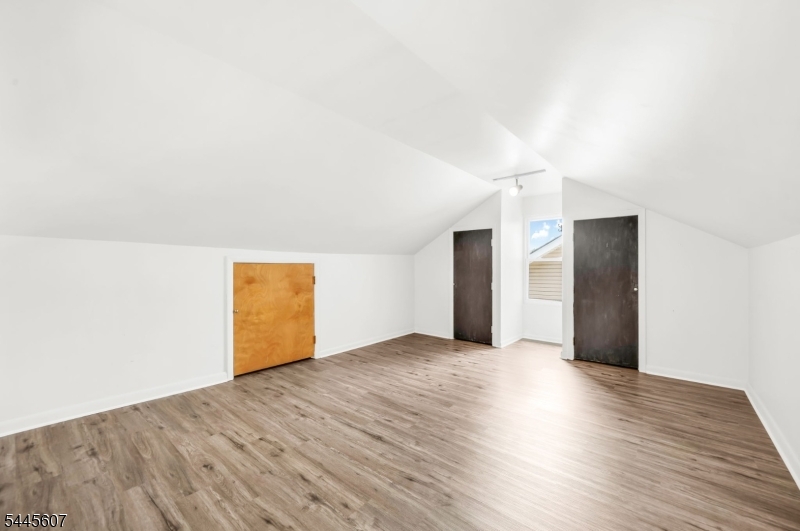 1046 Falls Terrace Union, NJ 07083 - Photo 22 of 29