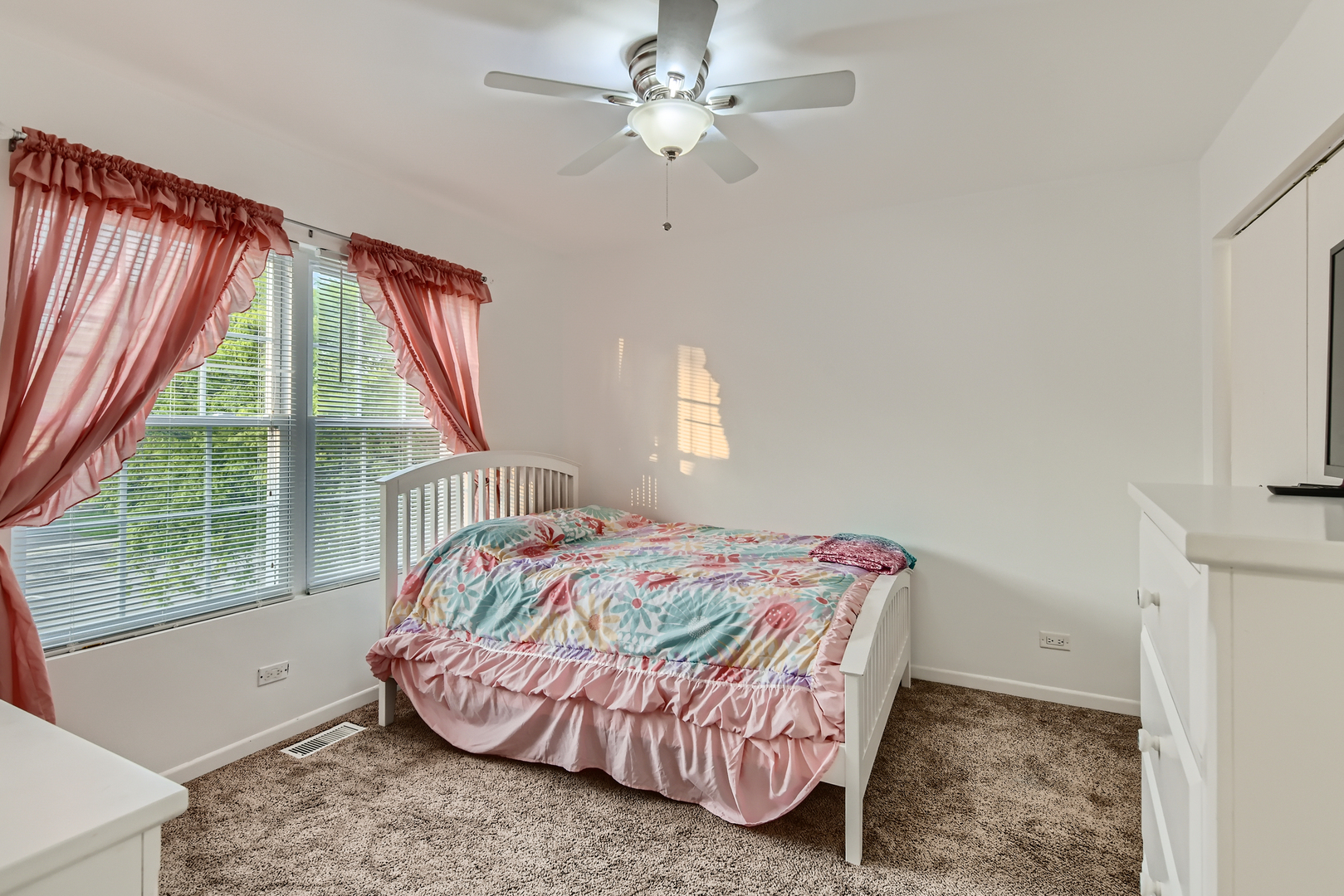 321 Rockhurst Road Bolingbrook, IL 60440 - Photo 15 of 21 a bedroom with a bed and a chandelier