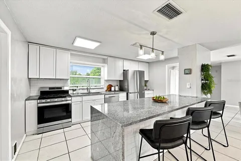 $549,000 | 1354 62nd Avenue South, St. Petersburg, FL 33705