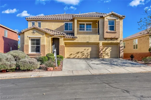 $650,000 | 992 Perfect Berm Lane, Henderson, NV 89002