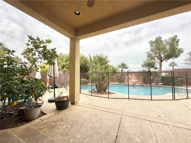 $650,000 | 992 Perfect Berm Lane, Henderson, NV 89002
