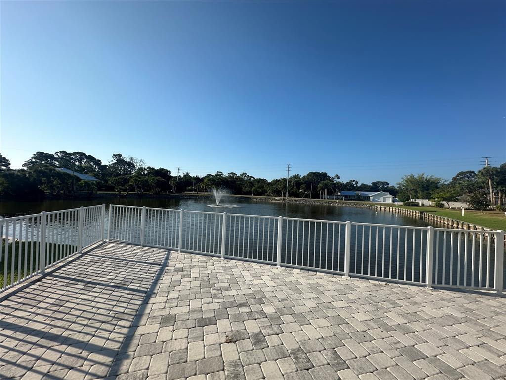 6190 Daffodil Road Venice, FL 34293 - Photo 19 of 22 a view of balcony with wooden floor and fence
