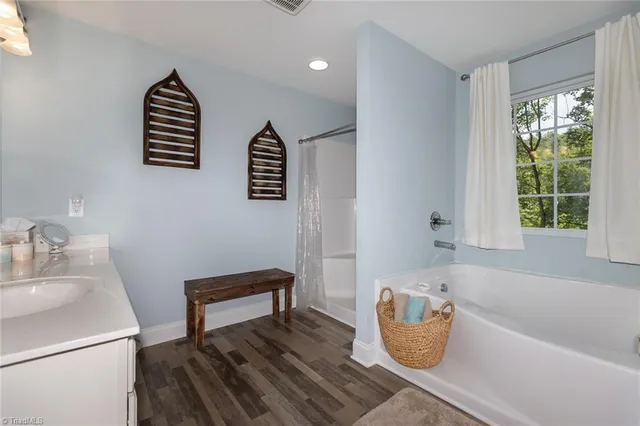 $595,000 | 351 Colony Lane, Purlear, NC 28665