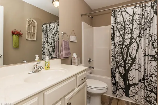 $595,000 | 351 Colony Lane, Purlear, NC 28665