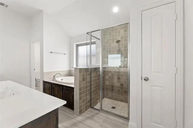 $324,900 | 148 Trinity Street, Grandview, TX 76050