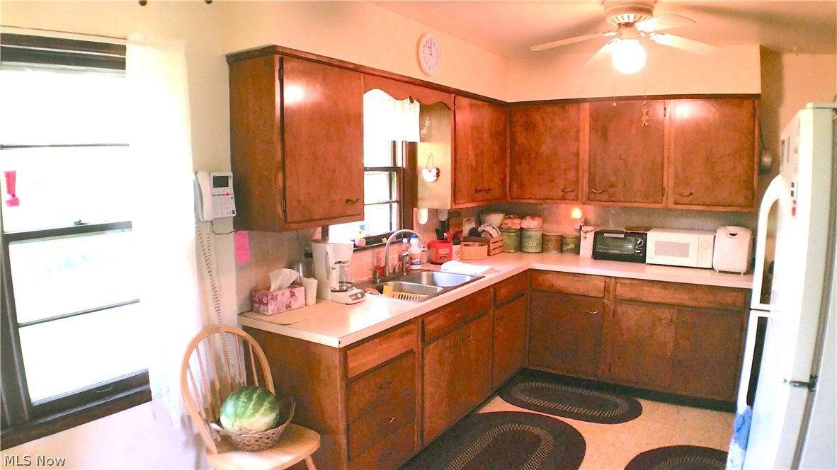 4400 Gault Road North Jackson, OH 44451 - Photo 19 of 35 View of kitchen in rental house.