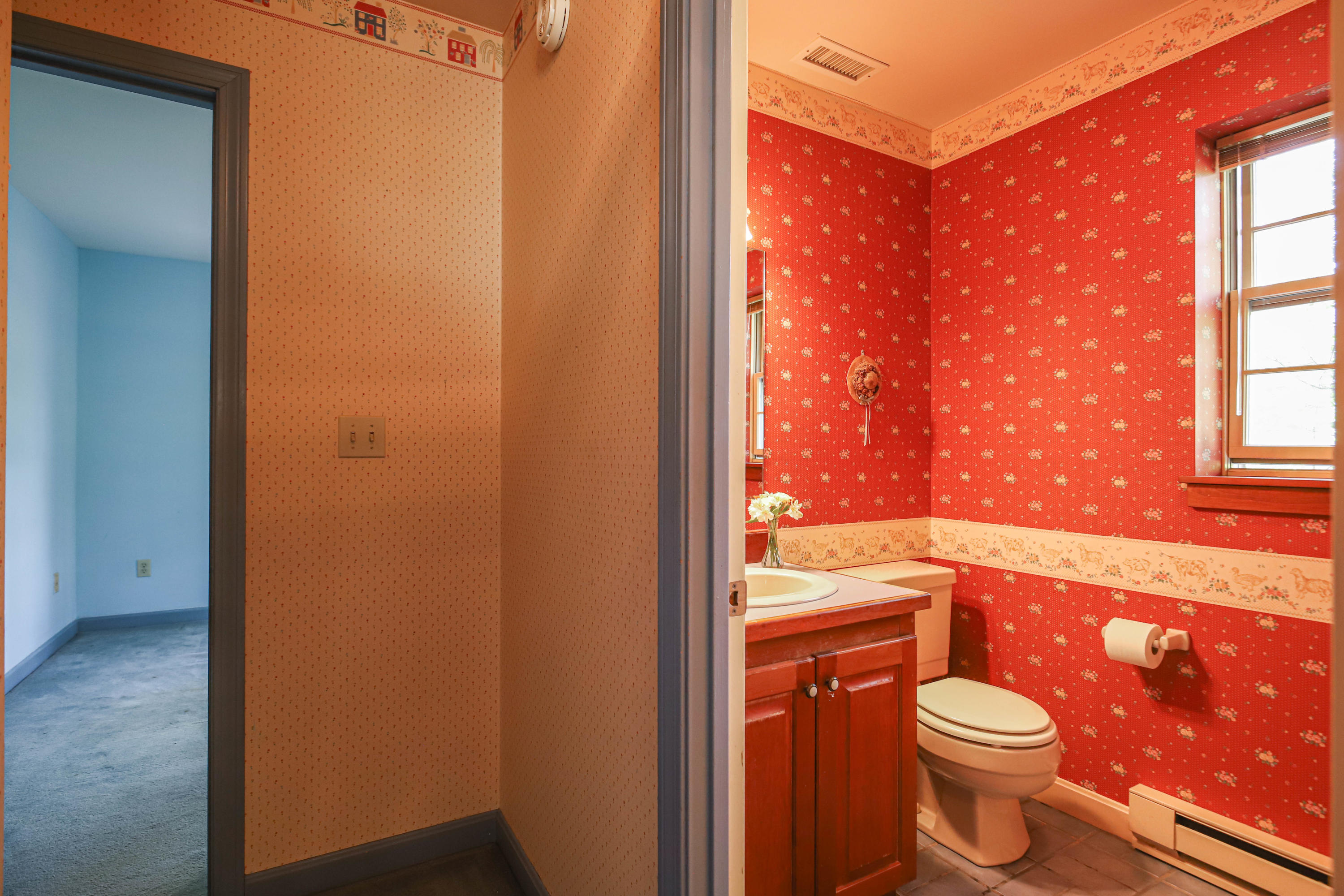 120 Brook Road Falmouth, ME 04105 - Photo 19 of 55 120 Brook Rd Falmouth - 19Hall