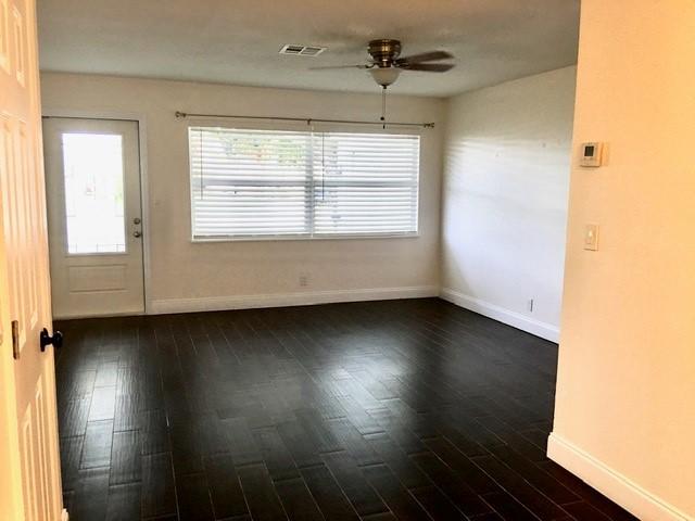 3657 Island Road Palm Beach Gardens, FL 33410 - Photo 13 of 22 Living Room