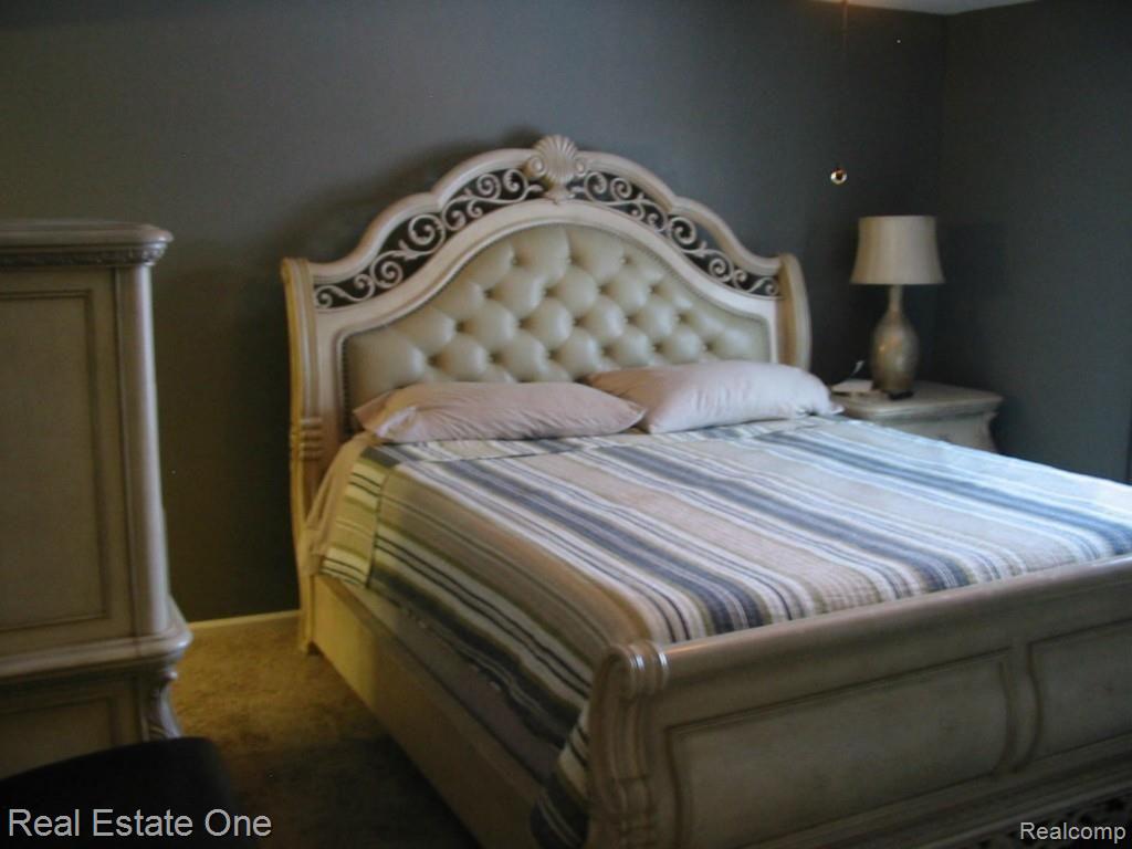1600 Dunston Road Canton, MI 48188 - Photo 20 of 39 Master Bedroom.