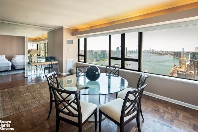 $1,950,000 | 425 East 58th Street, Unit 42G | Sutton Place