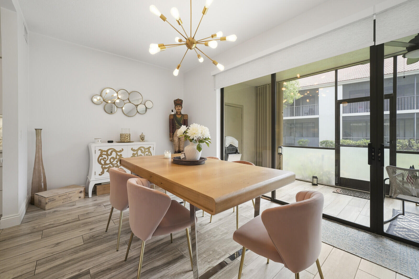 5780 Coach House Circle, Unit C Boca Raton, FL 33486 - Photo 11 of 32 Dining Area