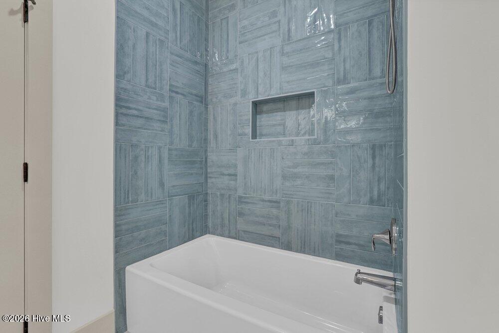 2165 Scotts Hill Loop Road Wilmington, NC 28411 - Photo 12 of 58