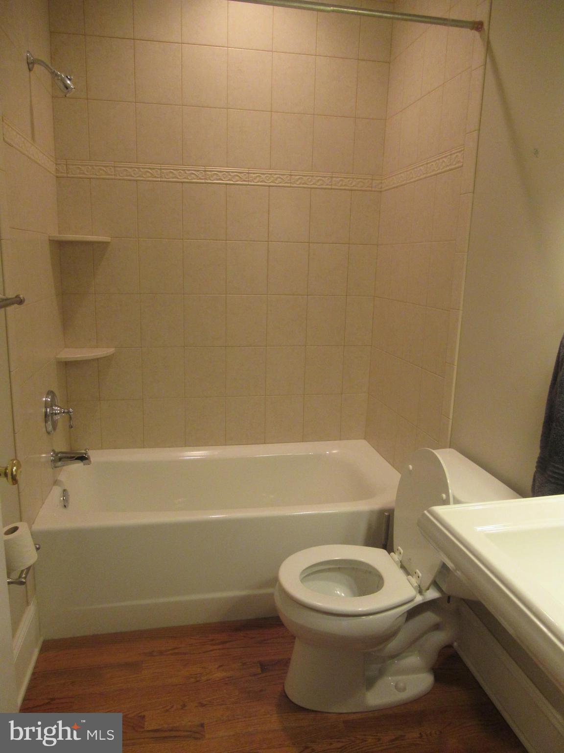 1361 Welsh Road Hatfield, PA 19440 - Photo 11 of 38 Gallery Image 11