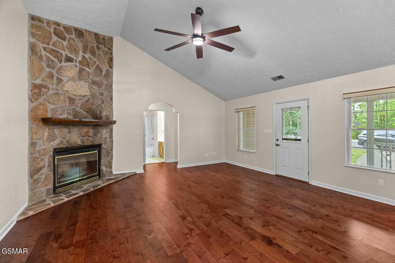 2180 Ranch Road Dandridge, TN 37725 - Photo 9 of 96 Gallery Image 9