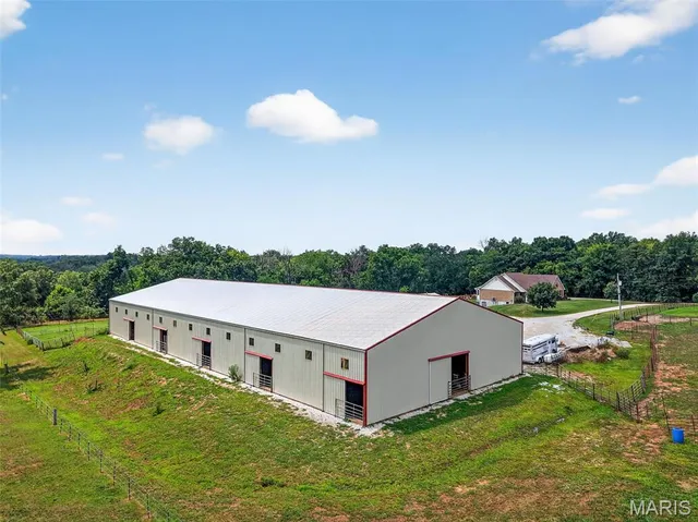 $1,575,000 | 16400 Pleasant Hill Road, Wright City, MO 63390