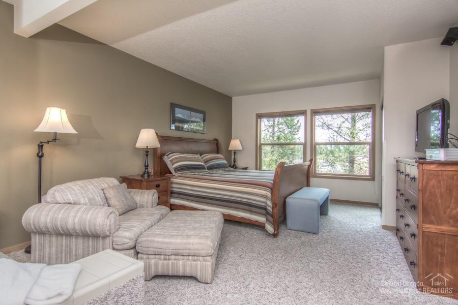 57319 Beaver Ridge Loop, Unit 2B1 Sunriver, OR 97707 - Photo 15 of 24 Additional Photo